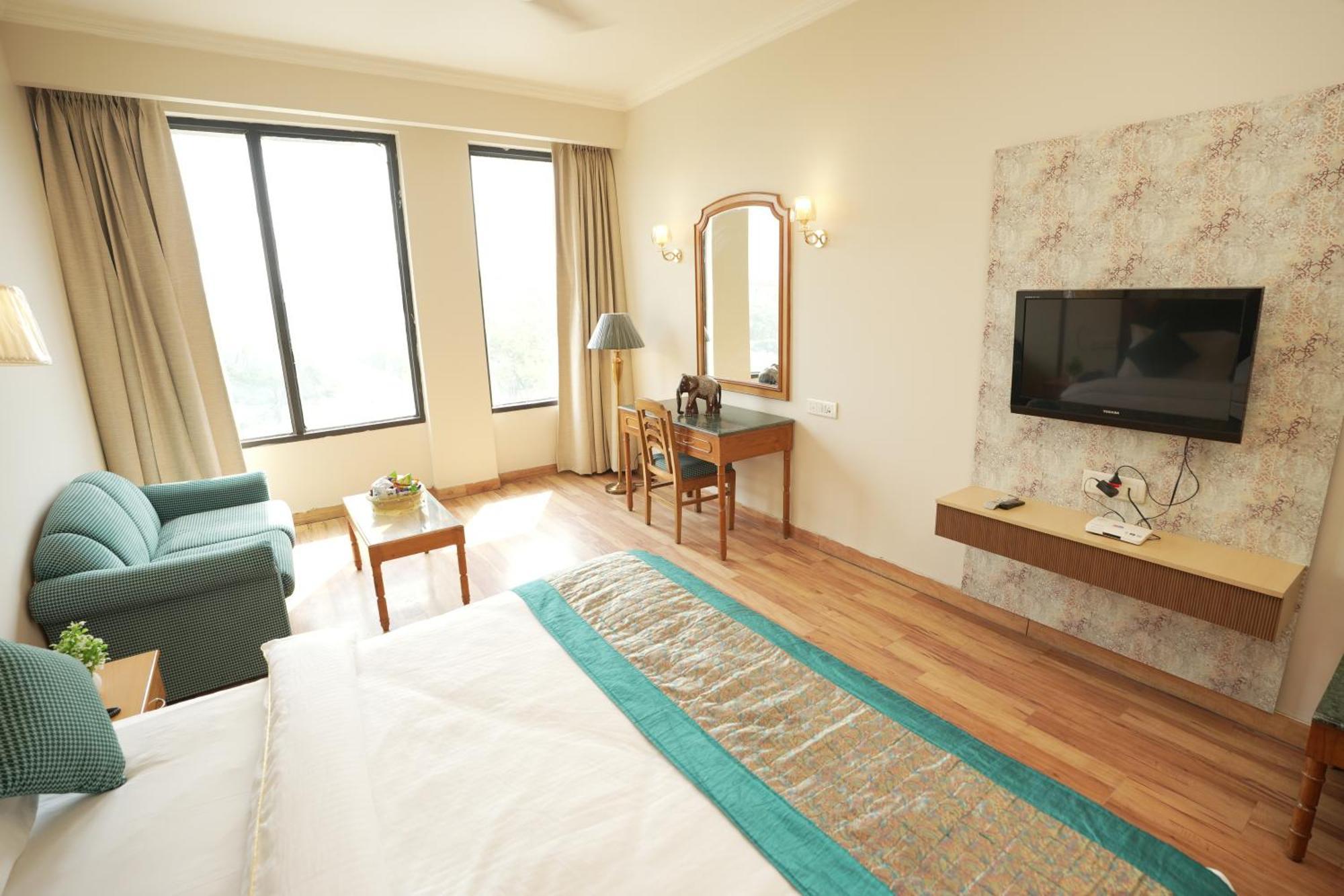 One Earth Park Hotel